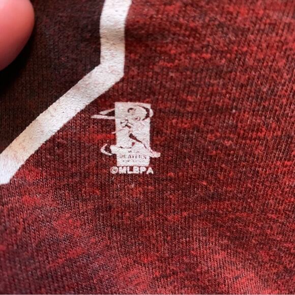 Cincinnati Reds Sports Gear Short Sleeve Shirt #19 Votto Size XL Burgandy Red - Picture 4 of 8